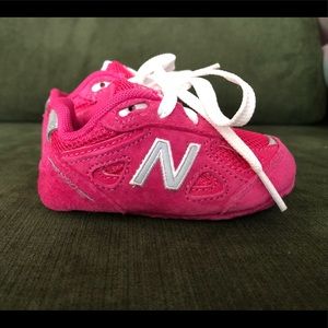 New without box baby new balance crib shoes- pink. Size 3